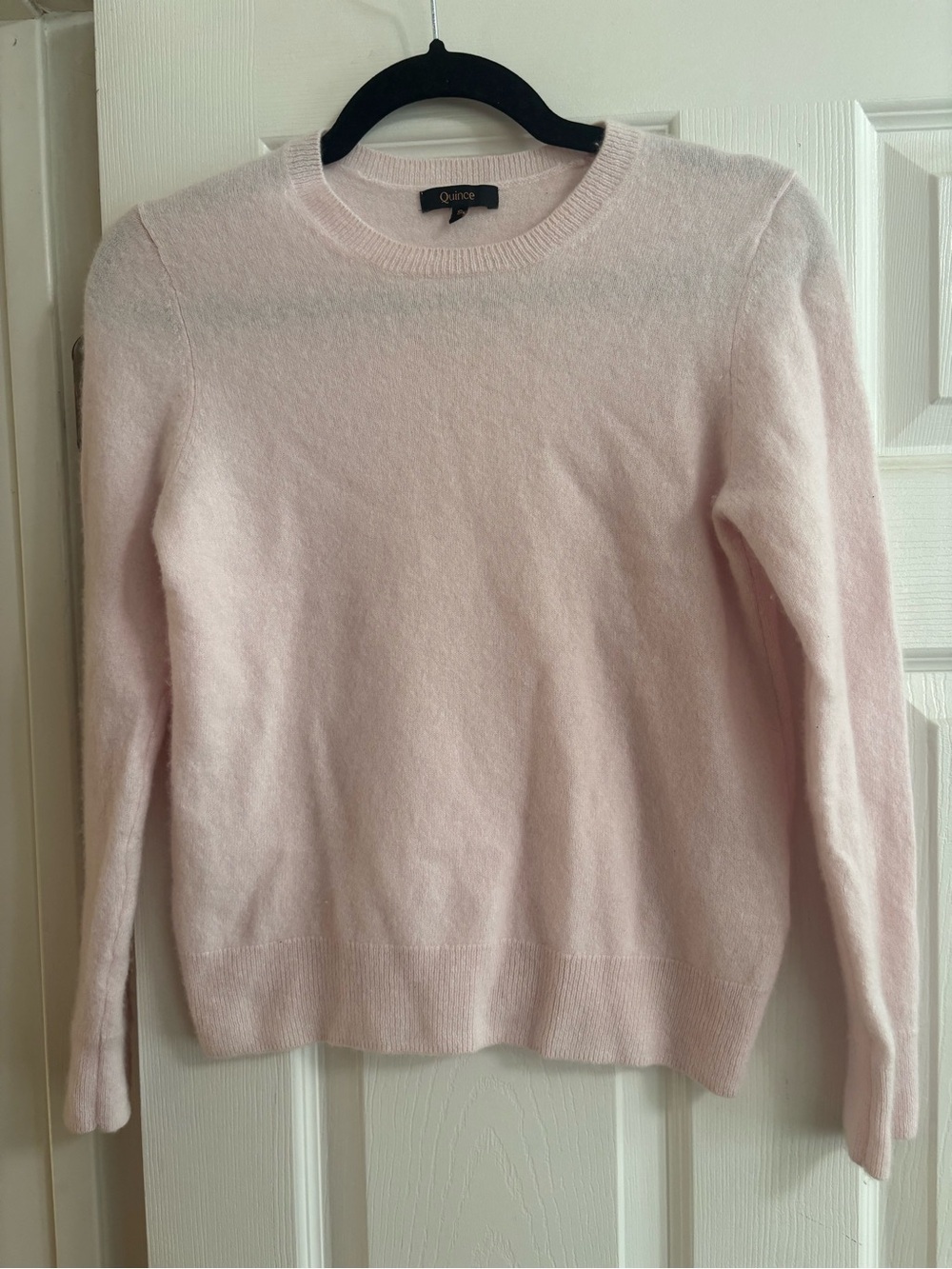 100% cashmere Quince Mongolian cashmere crewneck sweater in minimal pink S